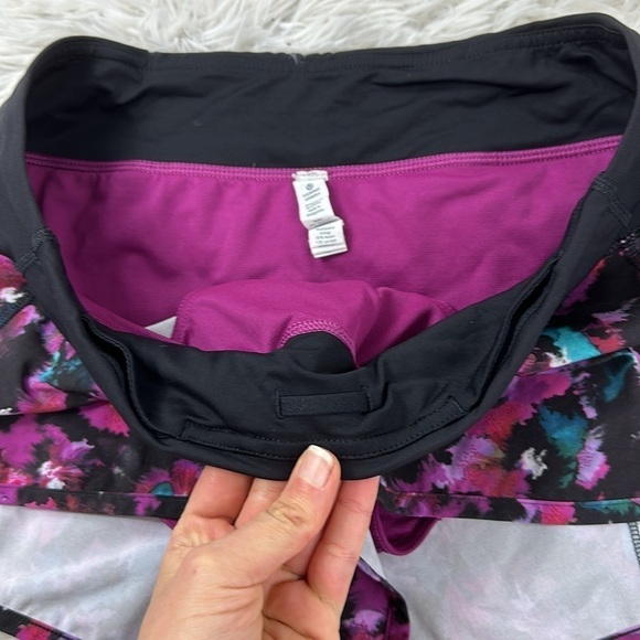 Lululemon Speed Short Mini Midnight Bloom Black Deep Fuschia / Black - Picture 2 of 7